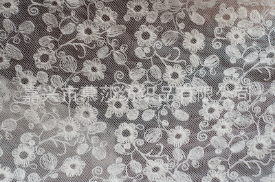 【廠家直銷 新款網(wǎng)布滿幅刺繡面料】價格,廠家,圖片,花邊類,嘉興市慕莎紡織品-